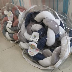 5 Pleat Cot Bumper Blue